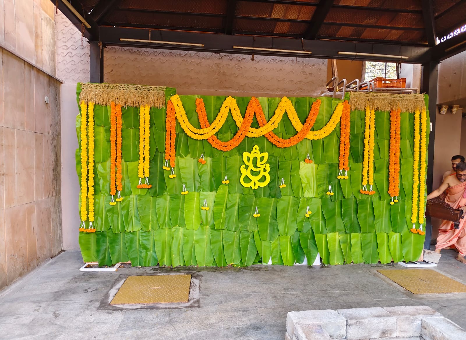 Modern Housewarming Party by Hannah Decorations